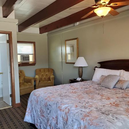 Golden Gate Lodging Plattsburgh Ngoại thất bức ảnh