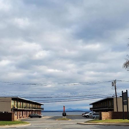 Golden Gate Lodging Plattsburgh Ngoại thất bức ảnh