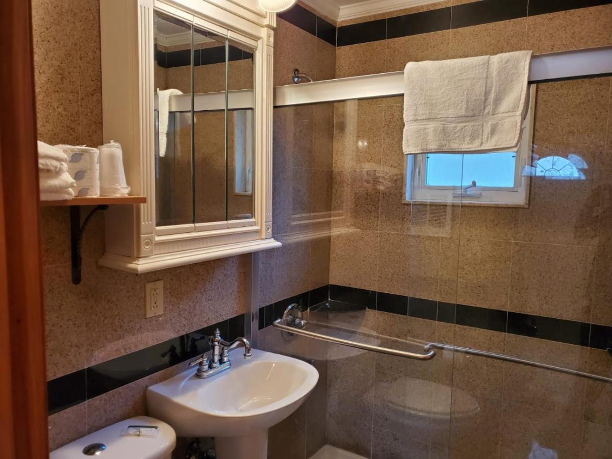 Golden Gate Lodging Plattsburgh Ngoại thất bức ảnh
