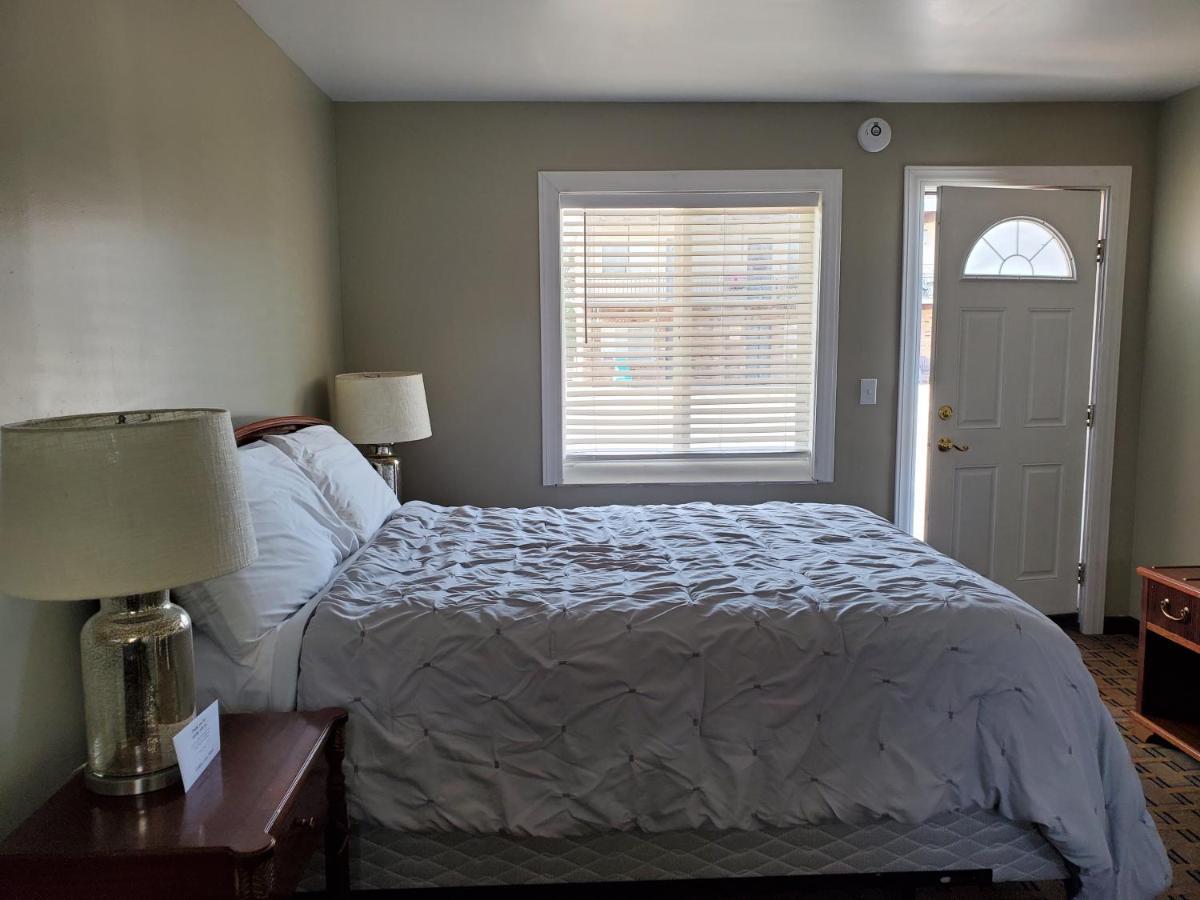 Golden Gate Lodging Plattsburgh Ngoại thất bức ảnh