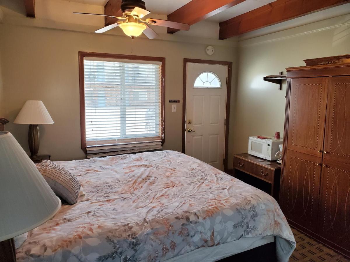 Golden Gate Lodging Plattsburgh Ngoại thất bức ảnh