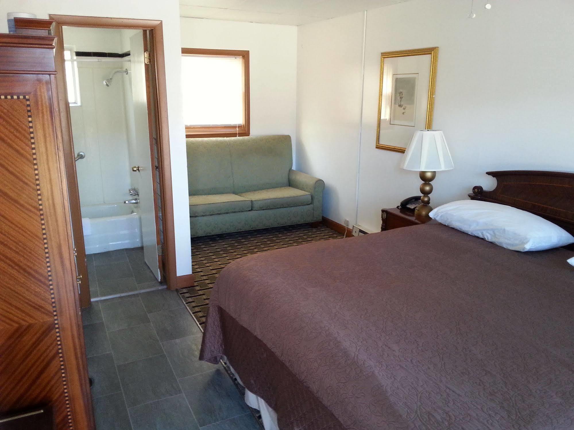 Golden Gate Lodging Plattsburgh Ngoại thất bức ảnh