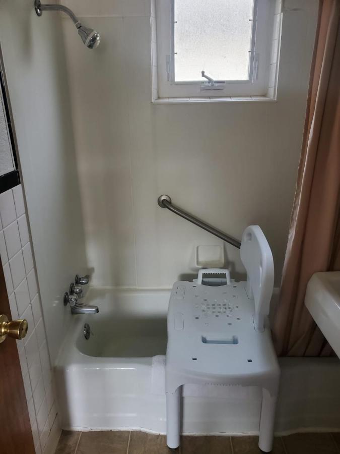 Golden Gate Lodging Plattsburgh Ngoại thất bức ảnh